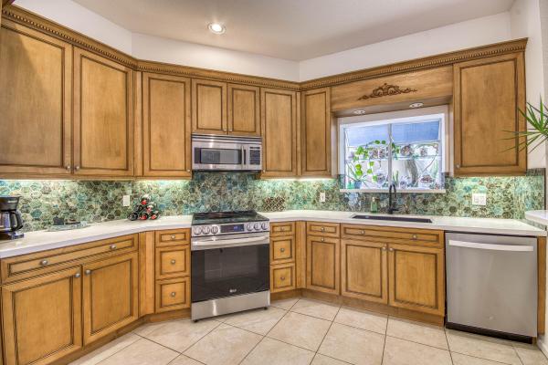 Canterbury, 264 W Canterbury Dr, Palm Beach Gardens, Florida 33418, image 1