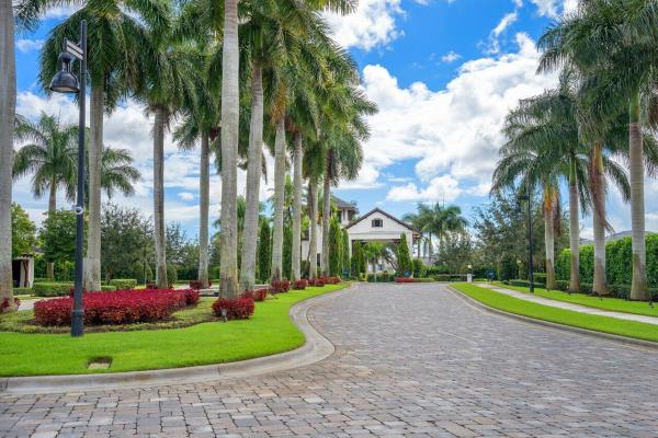 2702 NW 71st Blvd, Boca Raton, Florida 33496, image 1