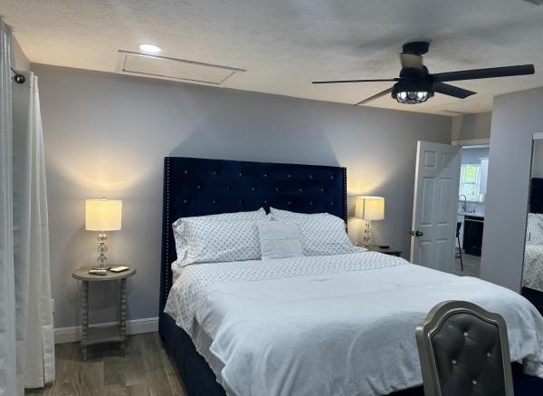 Lakeside Shores, 1392 Riverside Cir, Wellington, Florida 33414, image 1