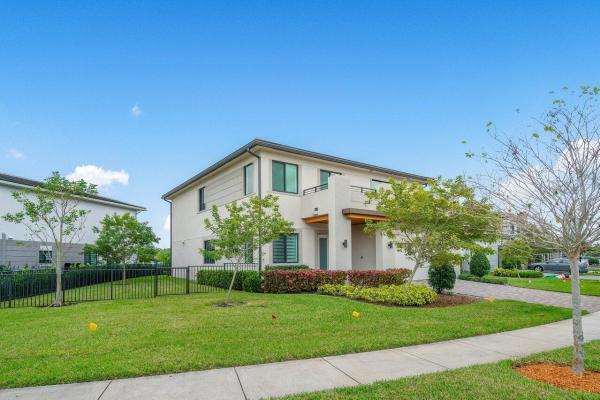 Cascata At MiraLago, 10780 Oceano Way, Parkland, Florida 33076, image 3
