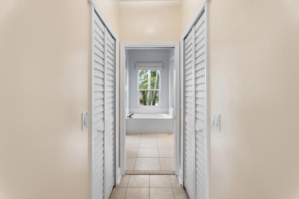 Hidden Oaks, 2381 SW Indigo Ln, Port St. Lucie, Florida 34953, image 2