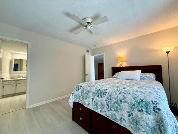The Greenbrier, 50 Celestial Way #305, Juno Beach, Florida 33408, image 1