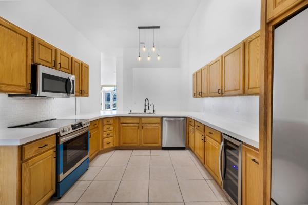 Fairview Pointe At Palm-Aire, 608 W Palm Aire Dr, Pompano Beach, Florida 33069, image 1