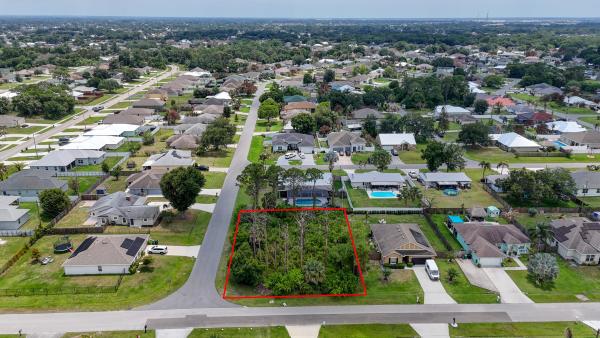 Oak Hammock, 1802 SW Diamond St, Port St. Lucie, Florida 34953, image 2