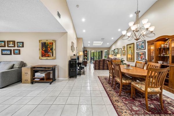 Palm Chase Lakes, 10069 Andrea Ln #A, Boynton Beach, Florida 33437, image 1