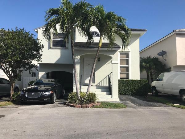 Quatraine At Jacaranda, 9925 NW 9th Ct, Plantation, Florida 33324, image 1