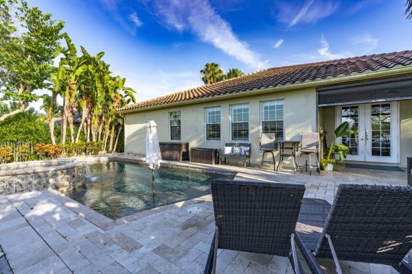 Oakmont Estates, 10551 Longleaf Ln, Wellington, Florida 33414, image 3