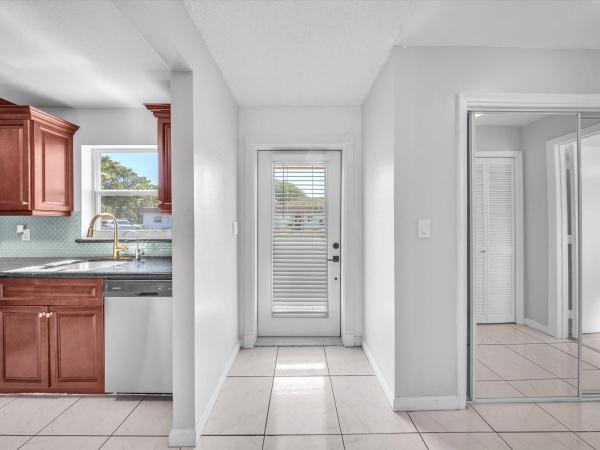 Natura, 417 SW Natura Ave #B, Deerfield Beach, Florida 33441, image 3