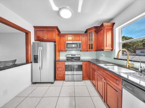Natura, 417 SW Natura Ave #B, Deerfield Beach, Florida 33441, image 1
