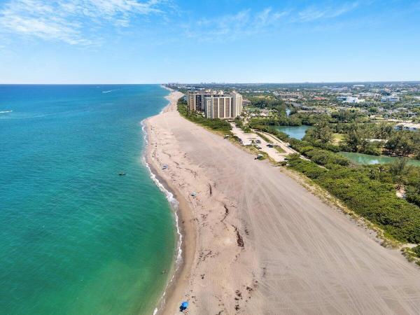 Ocean Parks, 300 N A1a #304H, Jupiter, Florida 33477, image 1