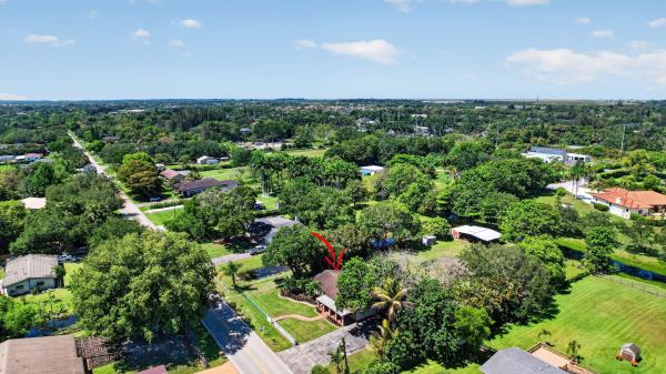 Country Acres, 5491 SW 188th Ave, Southwest Ranches, Florida 33332, image 2