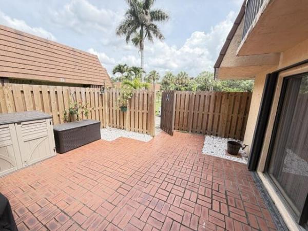 Jupiter Plantation, 825 Center St #22A, Jupiter, Florida 33458, image 1