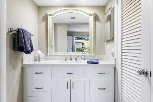 Tamberlane, 5510 Tamberlane Cir #242, Palm Beach Gardens, Florida 33418, image 1