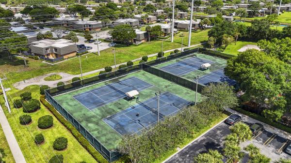 Heritage Village Of Palm Beach Lakes, 7813 78th Way, West Palm Beach, Florida 33407, image 3