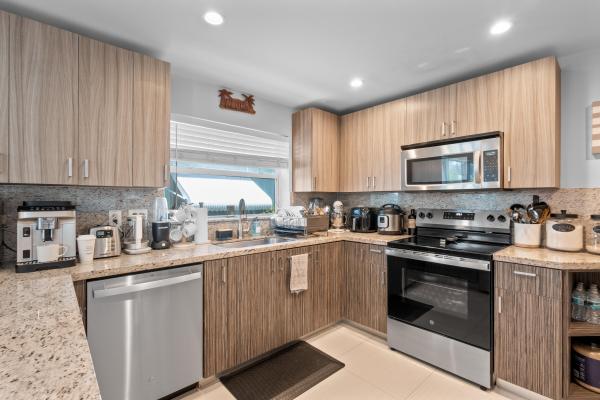 Hollywood Lakes, 1603 Jefferson St, Hollywood, Florida 33020, image 1