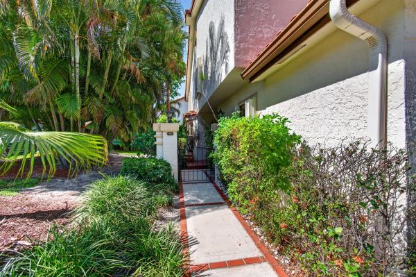 La Mirada At Boca Pointe, 7865 La Mirada Dr, Boca Raton, Florida 33433, image 3