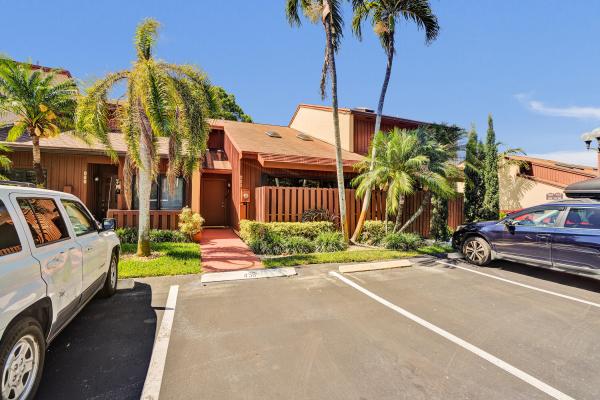 Sandpiper Woods, 456 SE 14th St, Dania Beach, Florida 33004, image 3