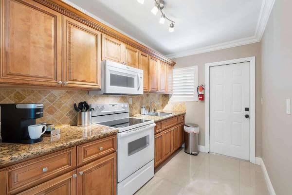 Lake Ridge, 1039 N Victoria Park Rd #1-2, Fort Lauderdale, Florida 33304, image 1