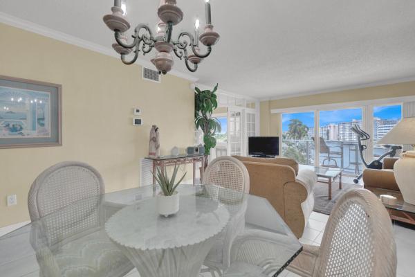 Pompano Yacht & Beach Club, 140 NE 28th Ave #502, Pompano Beach, Florida 33062, image 1