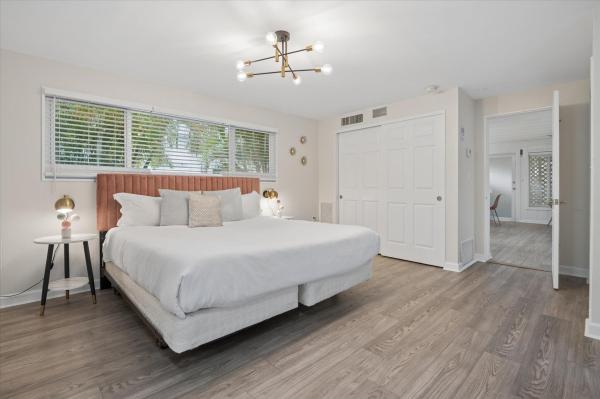 Lake Ridge, 1123-1125A NE 14th Ave #1-3, Fort Lauderdale, Florida 33304, image 3
