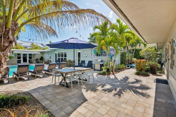 Lake Ridge, 1123-1125A NE 14th Ave #1-3, Fort Lauderdale, Florida 33304, image 1