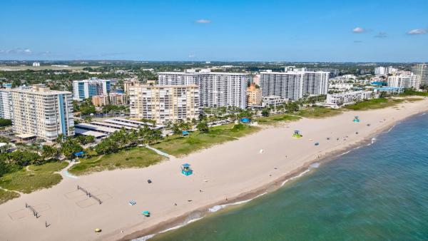 Parliament House, 405 N Ocean Blvd #329, Pompano Beach, Florida 33062, image 2