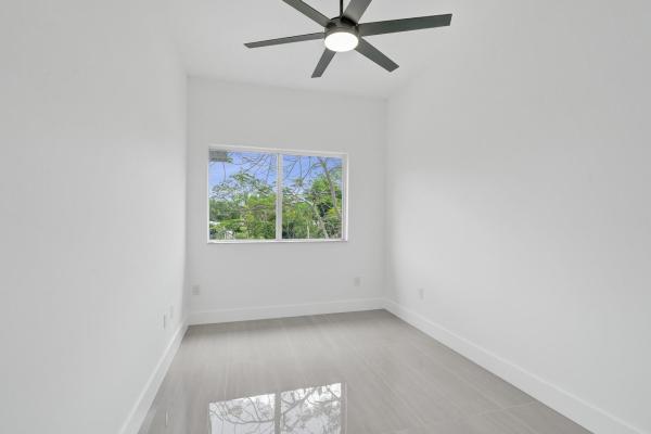 Waverly Place, 1213 W Las Olas Blvd, Fort Lauderdale, Florida 33312, image 3
