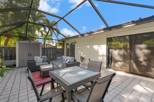 1433 Captains Walk #18d, Fort Pierce, Florida 34950, image 3
