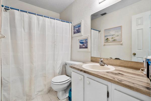 Tradewinds At Dos Lagos, 5 Via De Casas Norte, Boynton Beach, Florida 33426, image 1