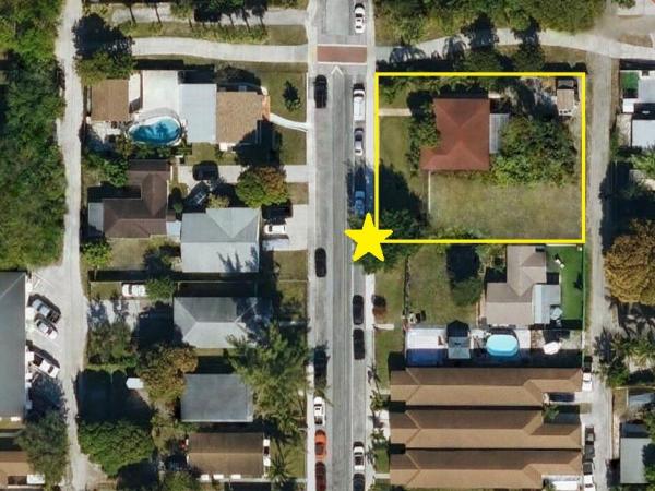 Lake Worth Town, 500 S D St, Lake Worth Beach, Florida 33460, image 1