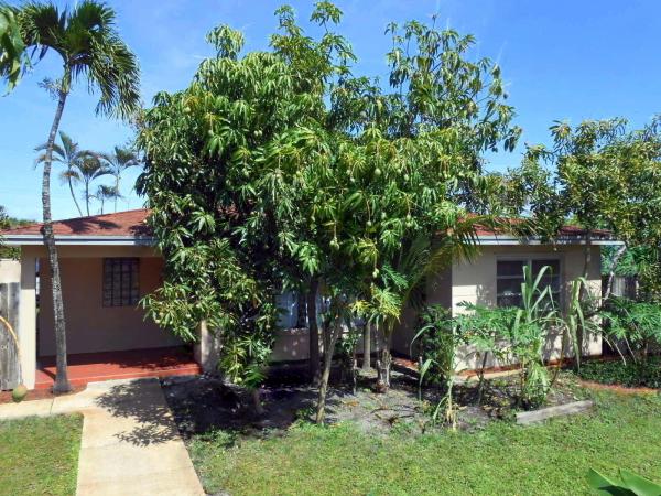 Lake Worth Town, 500 S D St, Lake Worth Beach, Florida 33460, image 2