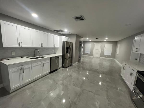 Lakeside Point, 129 Euclid Blvd, Lantana, Florida 33462, image 2