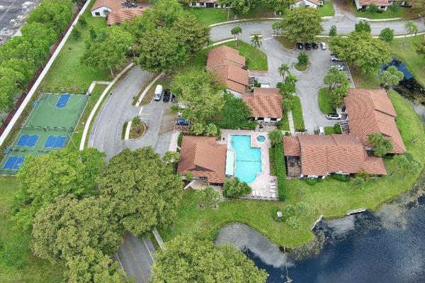 Lake Colony, 7003 Marlberry Ln, Tamarac, Florida 33321, image 2