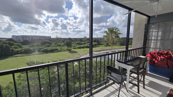 The Manors Of Inverrary, 4164 Inverrary Dr #601, Lauderhill, Florida 33319, image 2