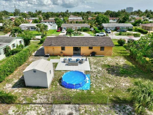Park Manor, 361 W 21st St, Riviera Beach, Florida 33404, image 1