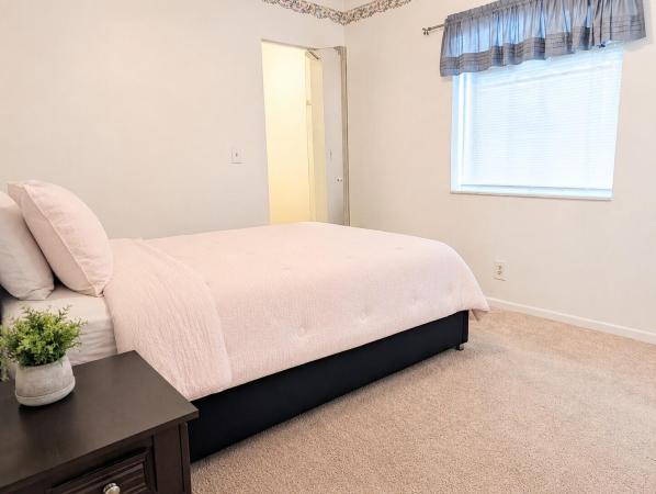 327 Pine Ridge Cir #B-2, Greenacres, Florida 33463, image 2