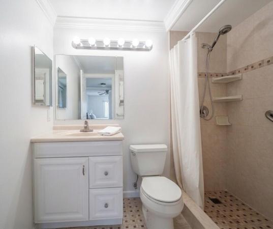 327 Pine Ridge Cir #B-2, Greenacres, Florida 33463, image 3