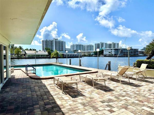 Lauderdale Tower, 2900 NE 30th St #K-9, Fort Lauderdale, Florida 33306, image 1