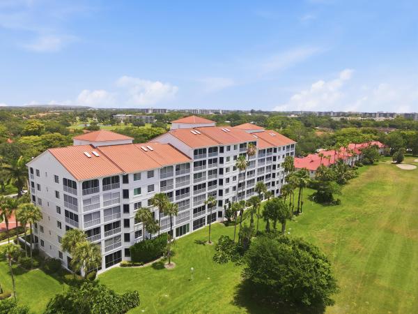Vizcaya Towers At Palm-Aire, 4106 W Palm Aire Dr #62A, Pompano Beach, Florida 33069, image 3