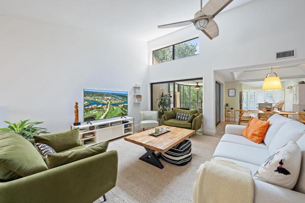 17165 Waterbend Dr #206, Jupiter, Florida 33477, image 2