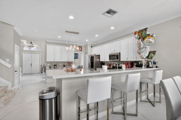Laguna Isles, 6249 SW 194th Ave, Pembroke Pines, Florida 33332, image 2