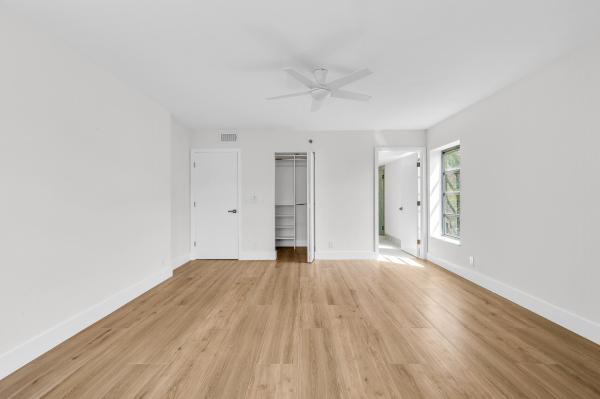 Huntington Lakes 5, 7290 Kinghurst Dr #301, Delray Beach, Florida 33446, image 1
