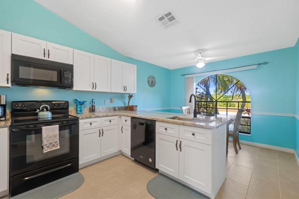 Hidden Oaks, 2542 SW Kensington St, Port St. Lucie, Florida 34953, image 2