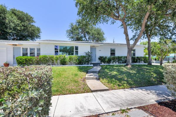 College Park, 304 Wellesley Dr, Lake Worth Beach, Florida 33460, image 1