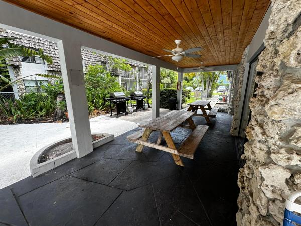 Oakland Shores, 3105 Oakland Shores Dr #J207, Oakland Park, Florida 33309, image 1