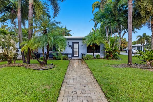 Lake Ridge, 1145 NE 17th Way #1-2, Fort Lauderdale, Florida 33304, image 1