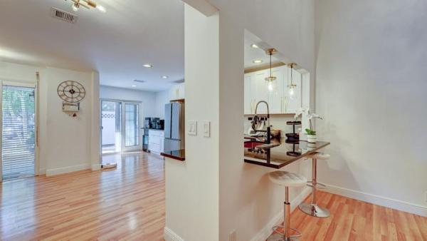 Canary Palm Club, 6660 Canary Palm Cir, Boca Raton, Florida 33433, image 3