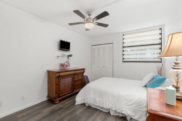 Lake Emerald, 116 Lake Emerald Dr #101, Oakland Park, Florida 33309, image 3