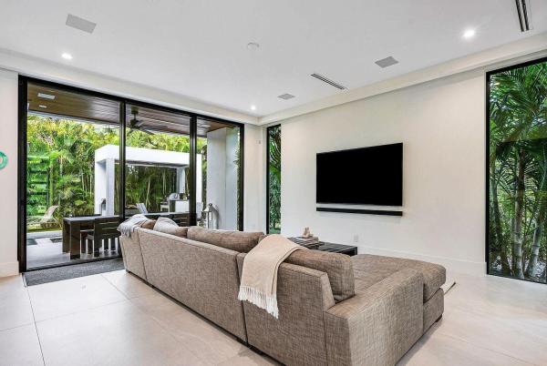 Boca Raton Por La Mar, 775 W Park Dr Dr, Boca Raton, Florida 33432, image 3
