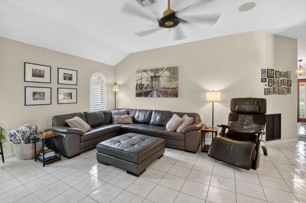 12206 Temple Blvd, West Palm Beach, Florida 33412, image 1